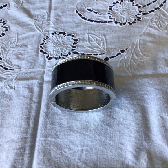 Ann Taylor Bracelet - Picture 2 of 7